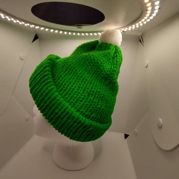 Hand Crafted Knit Unisex Hat  Green Winter Slouchy Warm Beanie Ski Cap - Picture 4 of 6